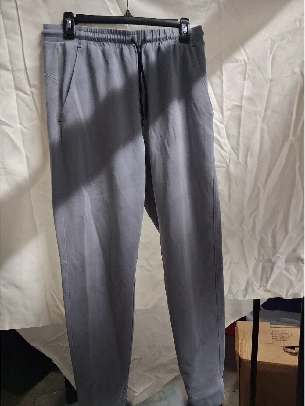 Old Navy Active Breathe On Mid Rise Joggers Gray Womens Medium